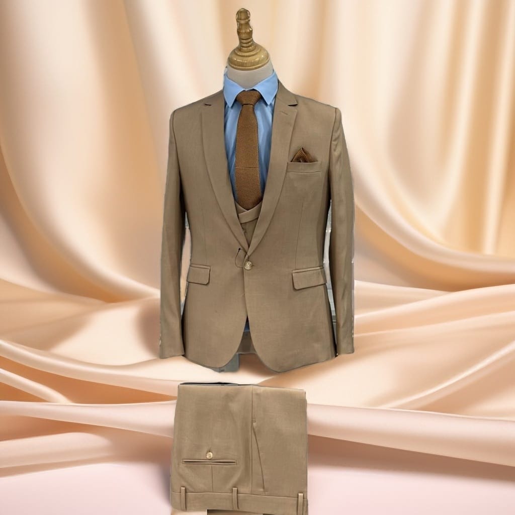 Costume Marron Trois Pièces – Élégance Naturelle & Charme Intemporel