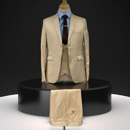 Costume Beige Trois Pièces – Élégance Légère et Style Raffiné